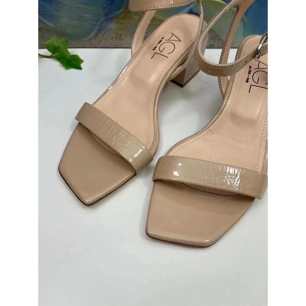 AGL Nude Patent Leather Square Toe Block Heel Sandals Size 39 / US 9